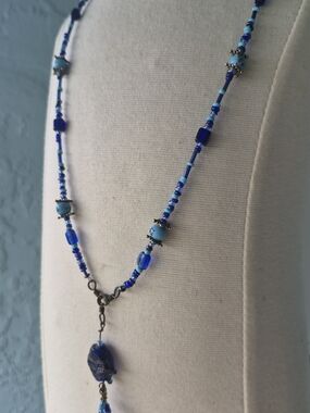 VTG Blue Beaded Long Necklace with Glass Fish Pendant